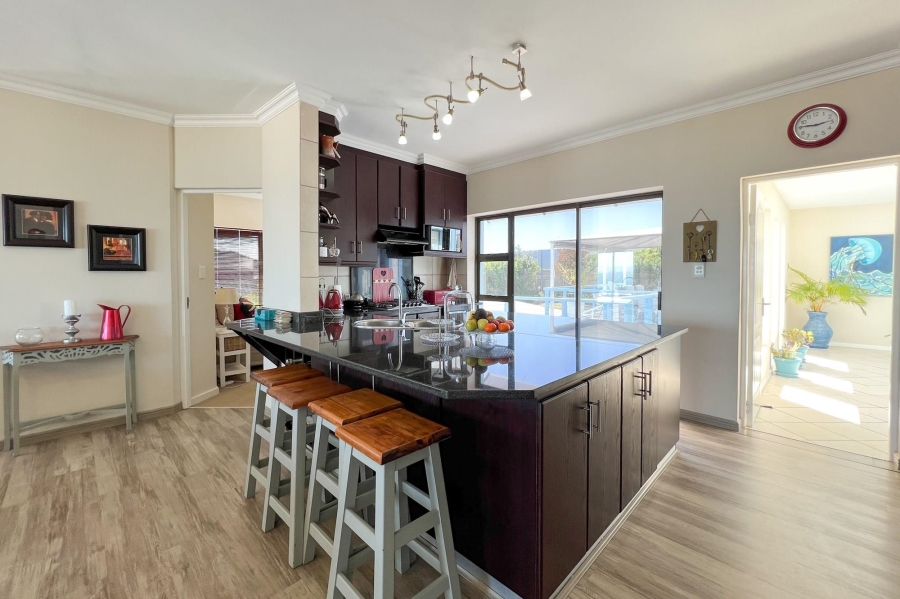 8 Bedroom Property for Sale in Tergniet Western Cape